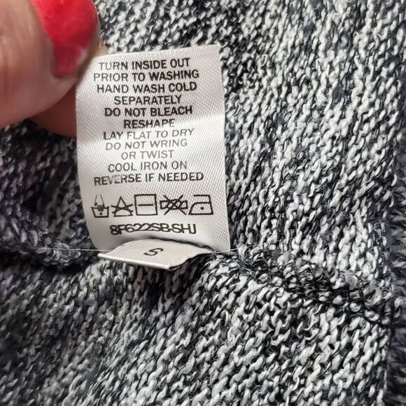 Vanity Women's Small Leopard Print Open Front Cardigan Gray Black 3/4 Sleeve Kni - Picture 4 of 7